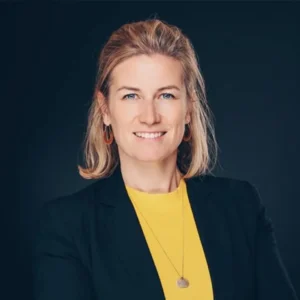 Portrait of Stephanie Finkbeiner